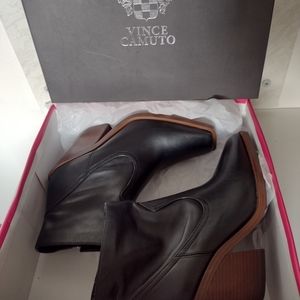 Vince Camuto NEW leather boots 7.5